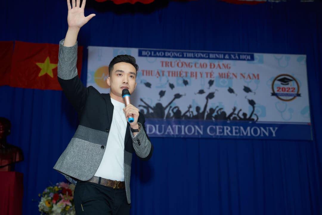 Hinh anh Sang Le Tech - Khoanh Khac Cuoc Doi 1